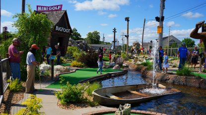 bigfoot mini golf